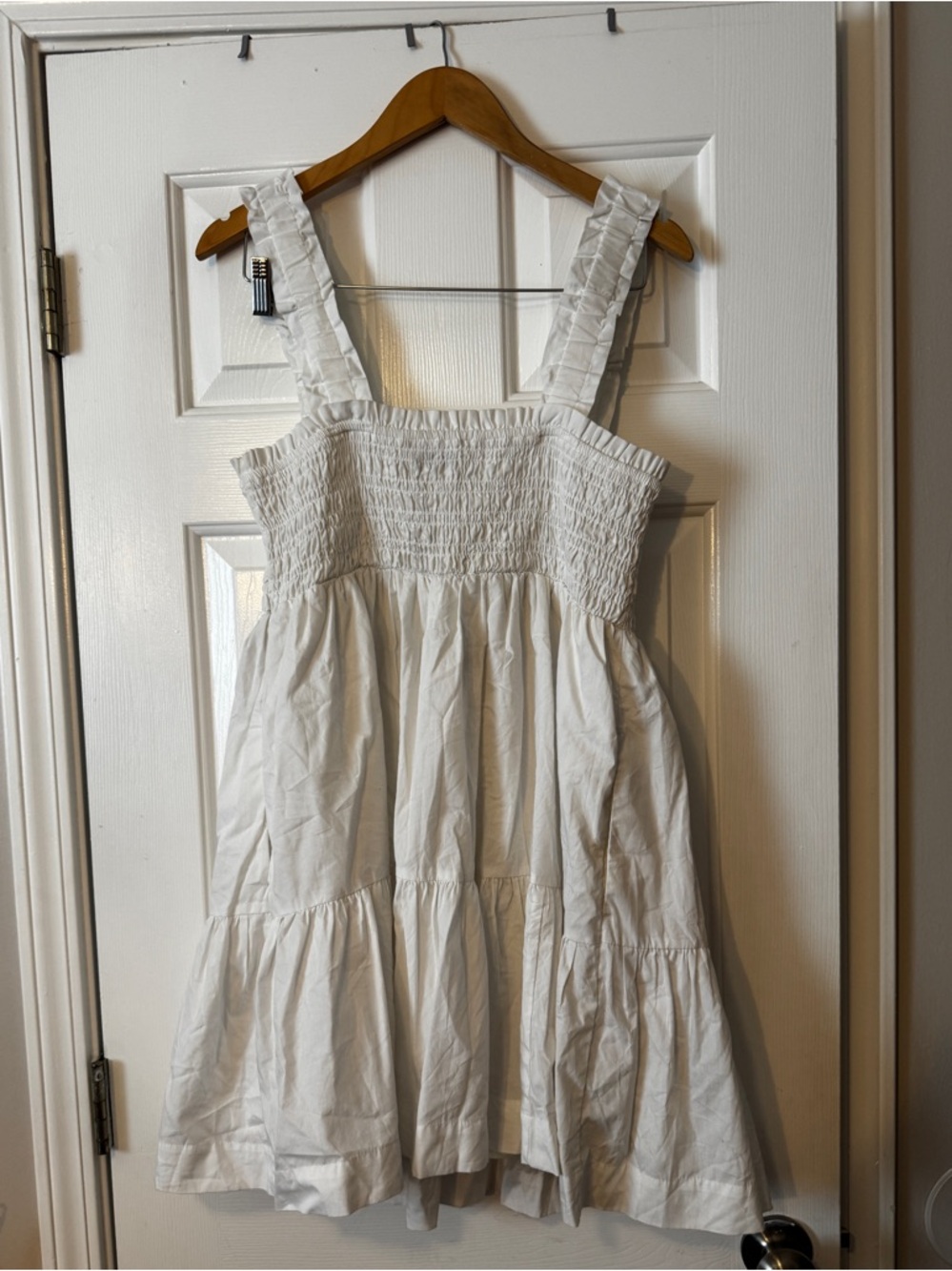 Abercrombie & Fitch White Smocked Ruffle Strap Tiered Mini Dress Size XL - Picture 4 of 6